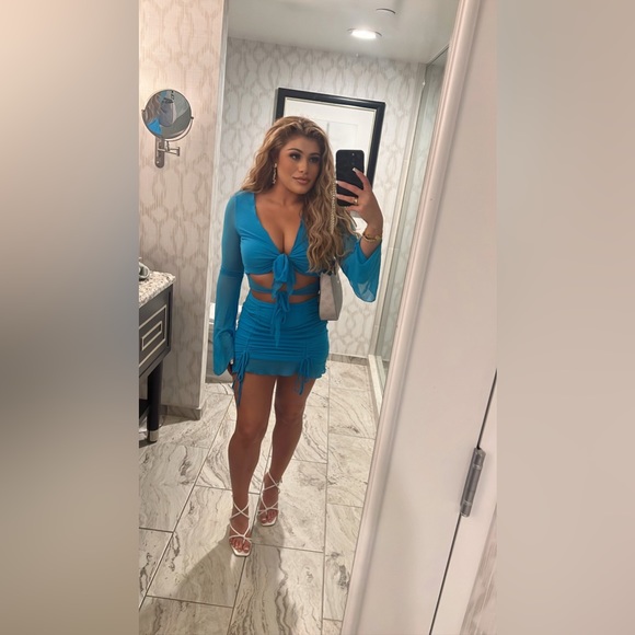 Blue 2 Piece Skirt Set - Picture 6 of 10